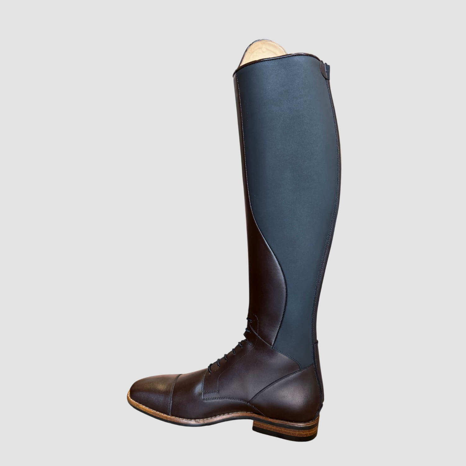 Petrie Napoli Brown CeckCuff: Stardust Brown Sohle: Braun