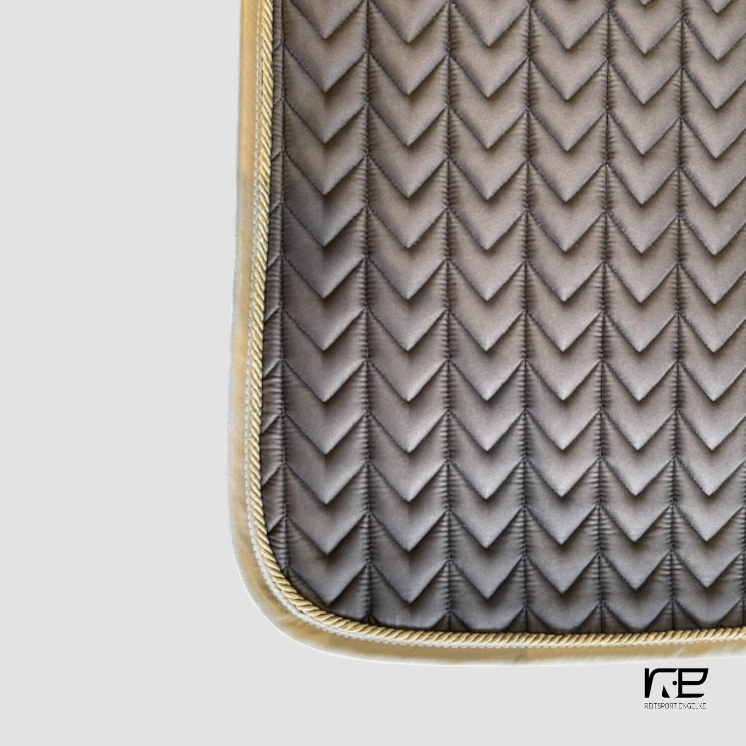 Equest Schabracke Macro Arrow Plus Cord Anthracite