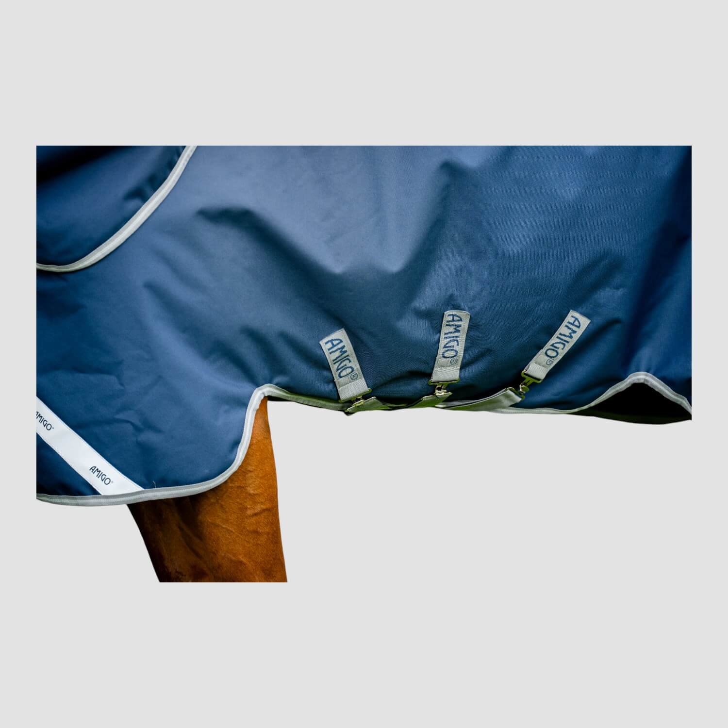 Horseware Amigo 1200D Turnout 0g Navy/Titanium/Grey & Silver Horseware Amigo 1200D Turnout 0g Navy/Titanium/Grey & Silver