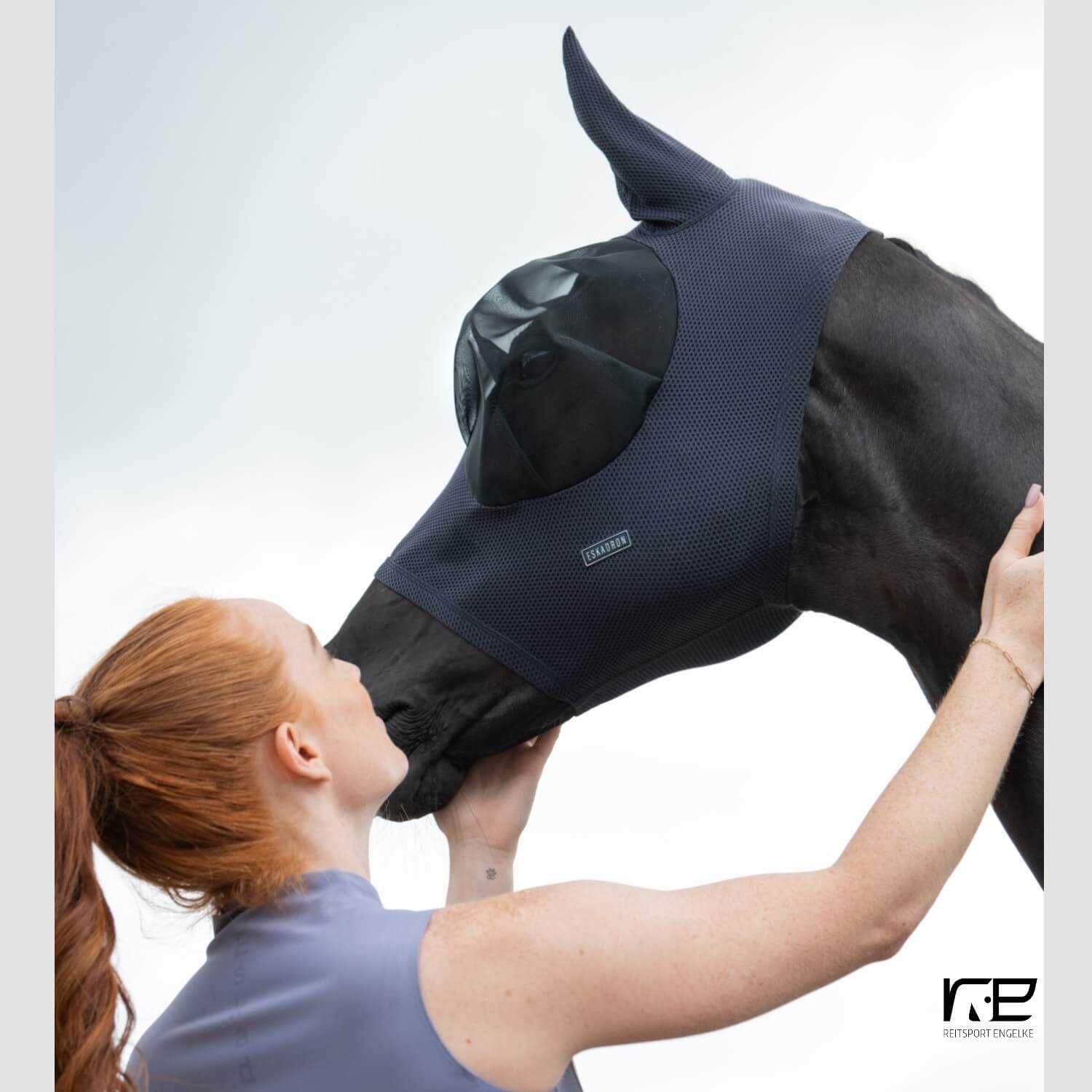 Eskadron Fliegenmaske Dynair Mesh Pro Tube Navy Classic Sports 26SS