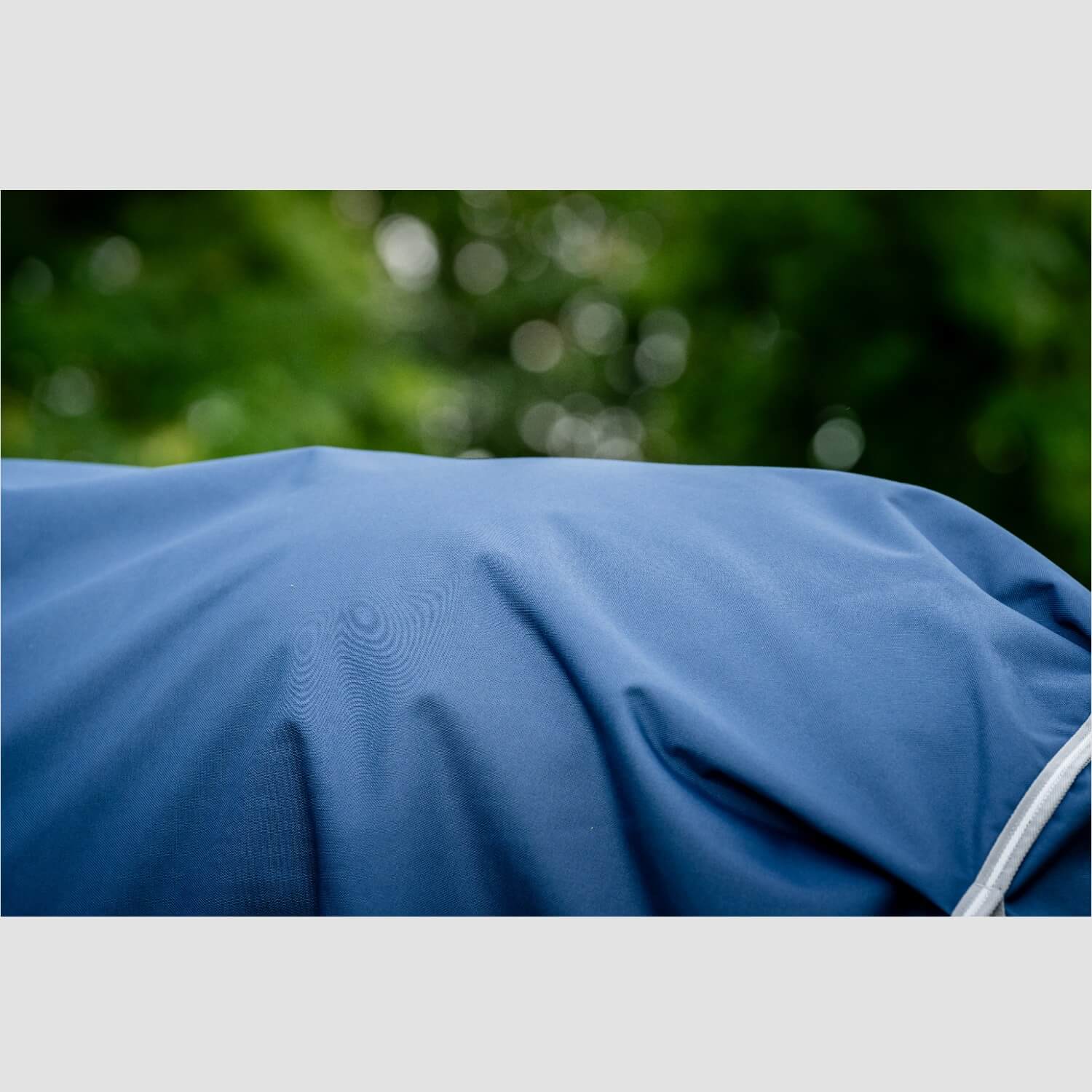Horseware Amigo 1200D Turnout 0g Navy/Titanium/Grey & Silver Horseware Amigo 1200D Turnout 0g Navy/Titanium/Grey & Silver