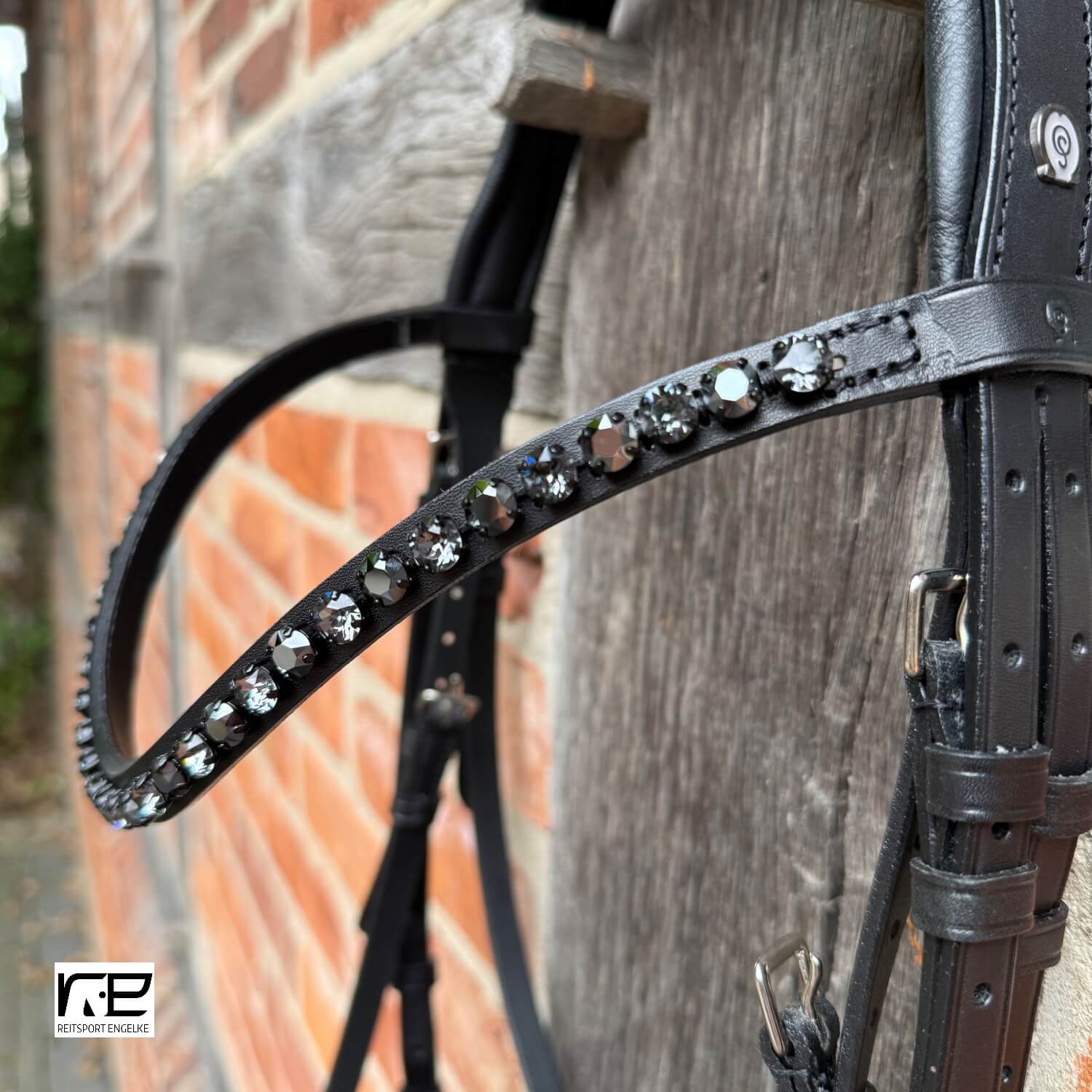 Otto Schumacher Trensenzaum Elegant schwarz Reithalfter mit shiny snake grey und Zierkeder fineline black