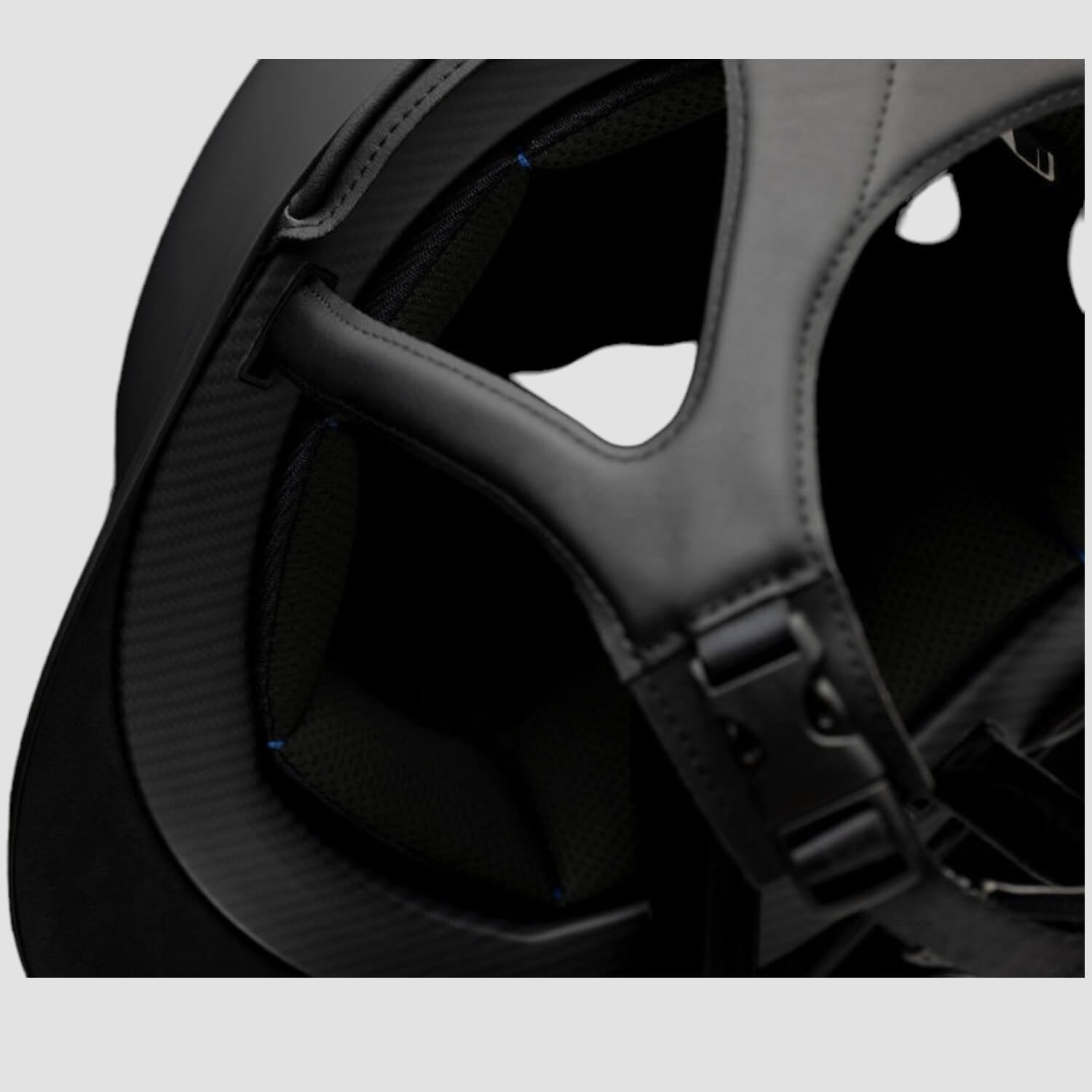 Samshield Reithelm MissShield Glossy Dressage V2  black glossy black chrome black FB und Blazon crystal Fabric black