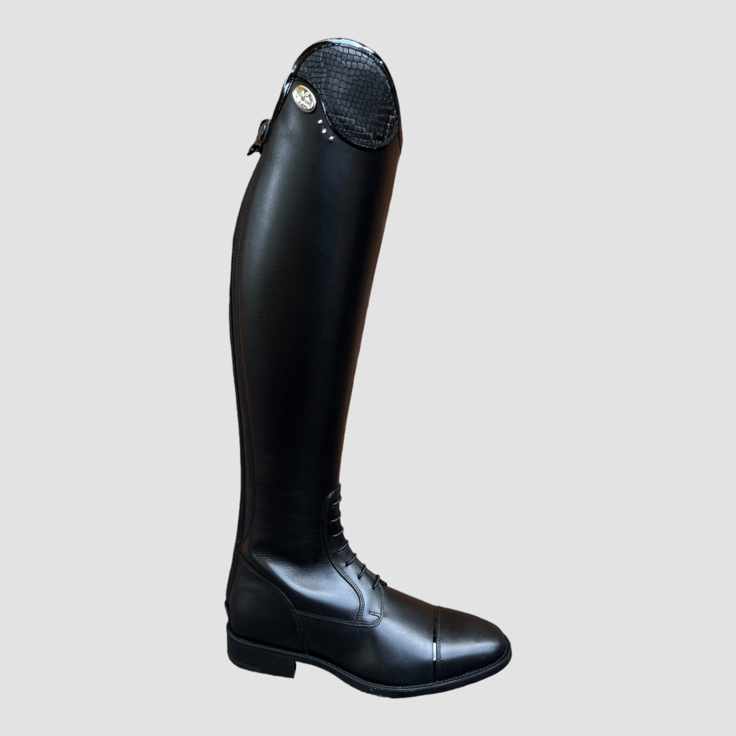 De Niro Salentino Smooth Black Top: Regal Black
