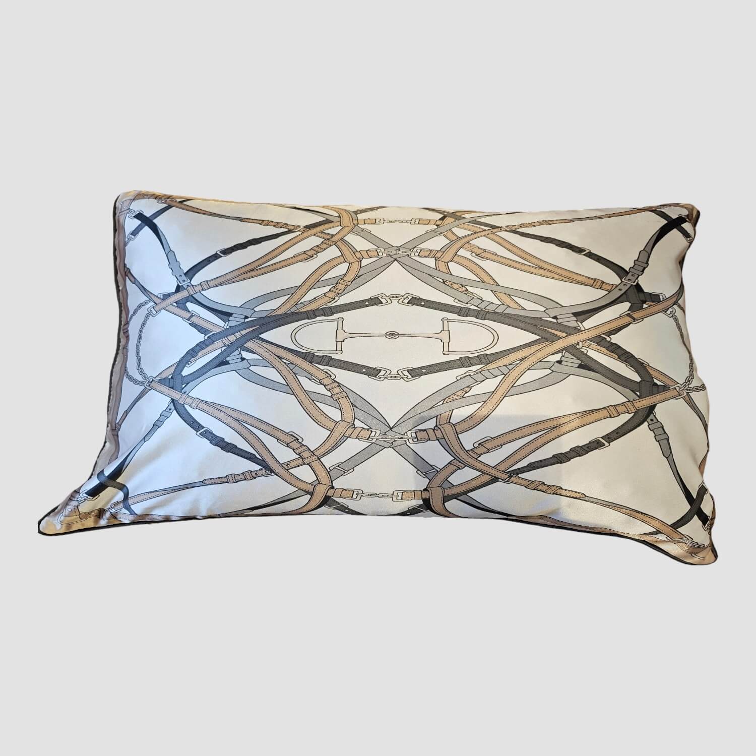 Adamsbro Kissen Luxury Silk Gebiss Grey