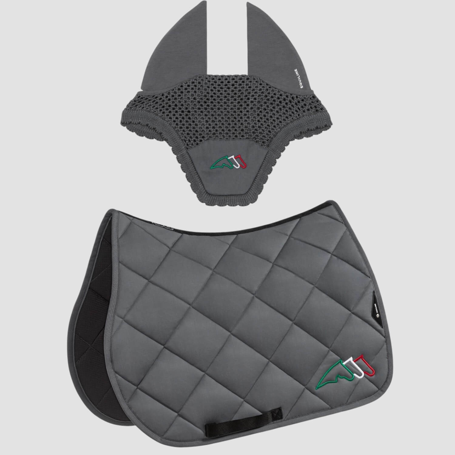 Equiline Schabracke und Fliegenmütze Rombo Springen mit Equiline Logo grün weiß rot
