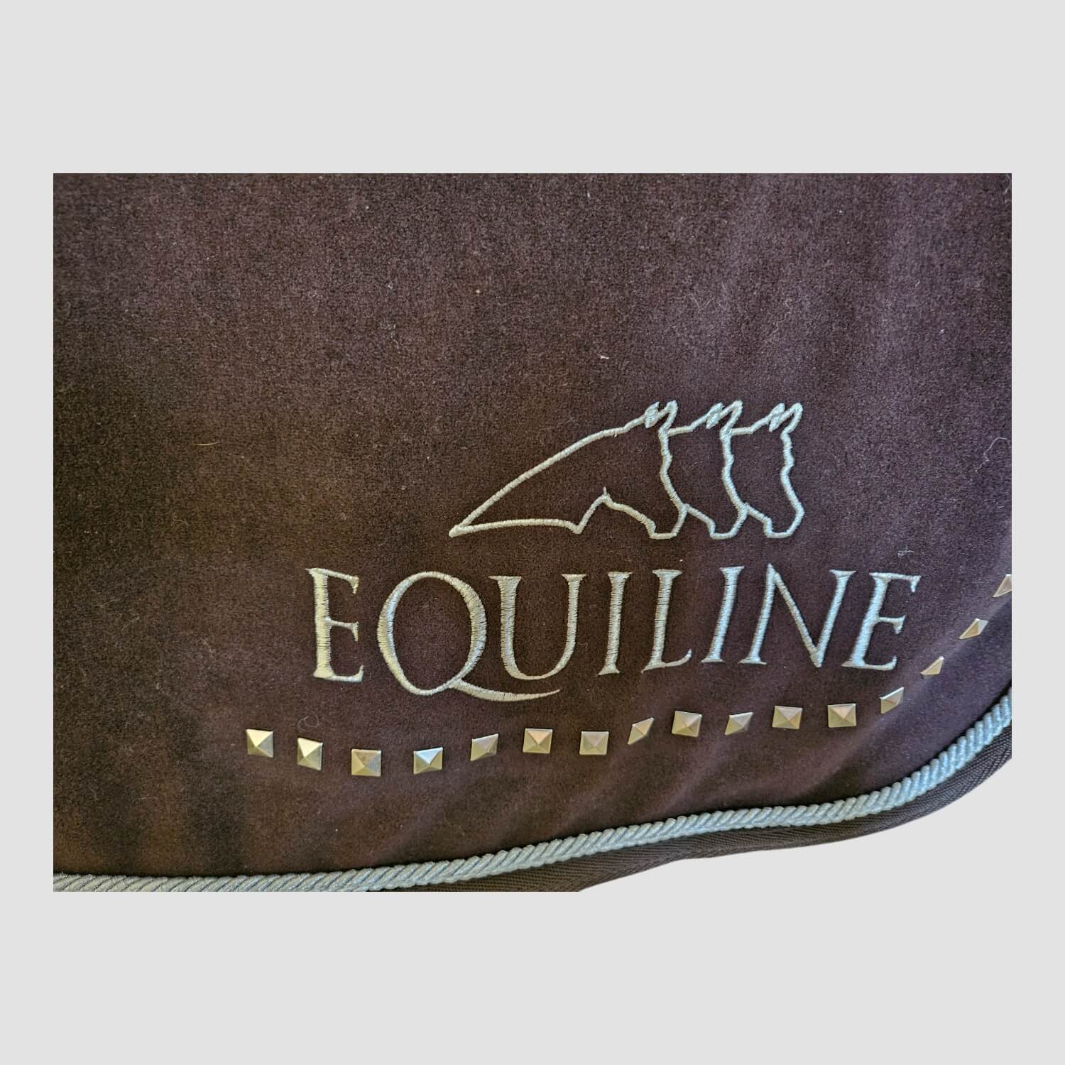 Equiline Abschwitzdecke mit Studs Brown