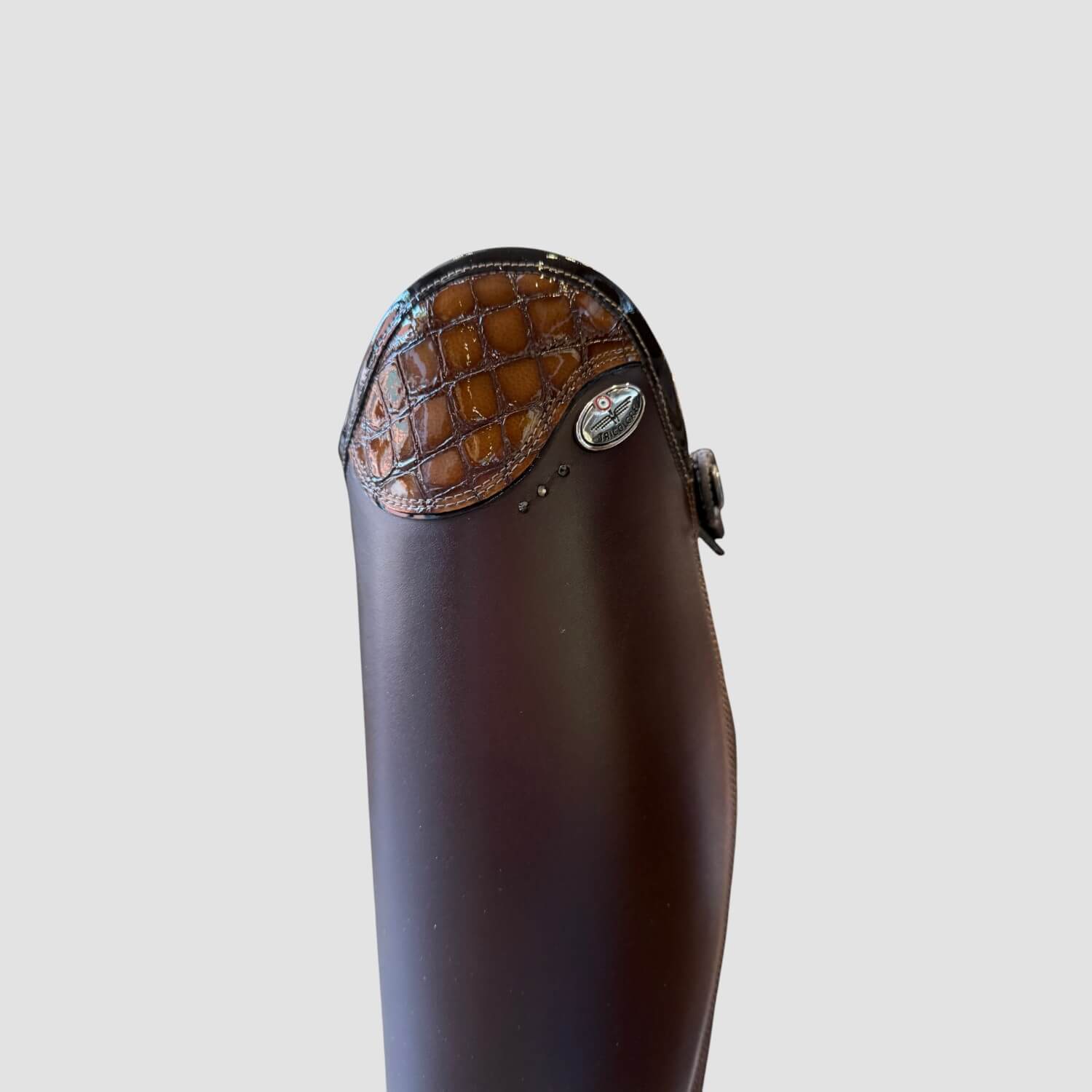 DeNiro Salentino 02 Smooth Brown Top:Lucido Bistro, Jet Nut