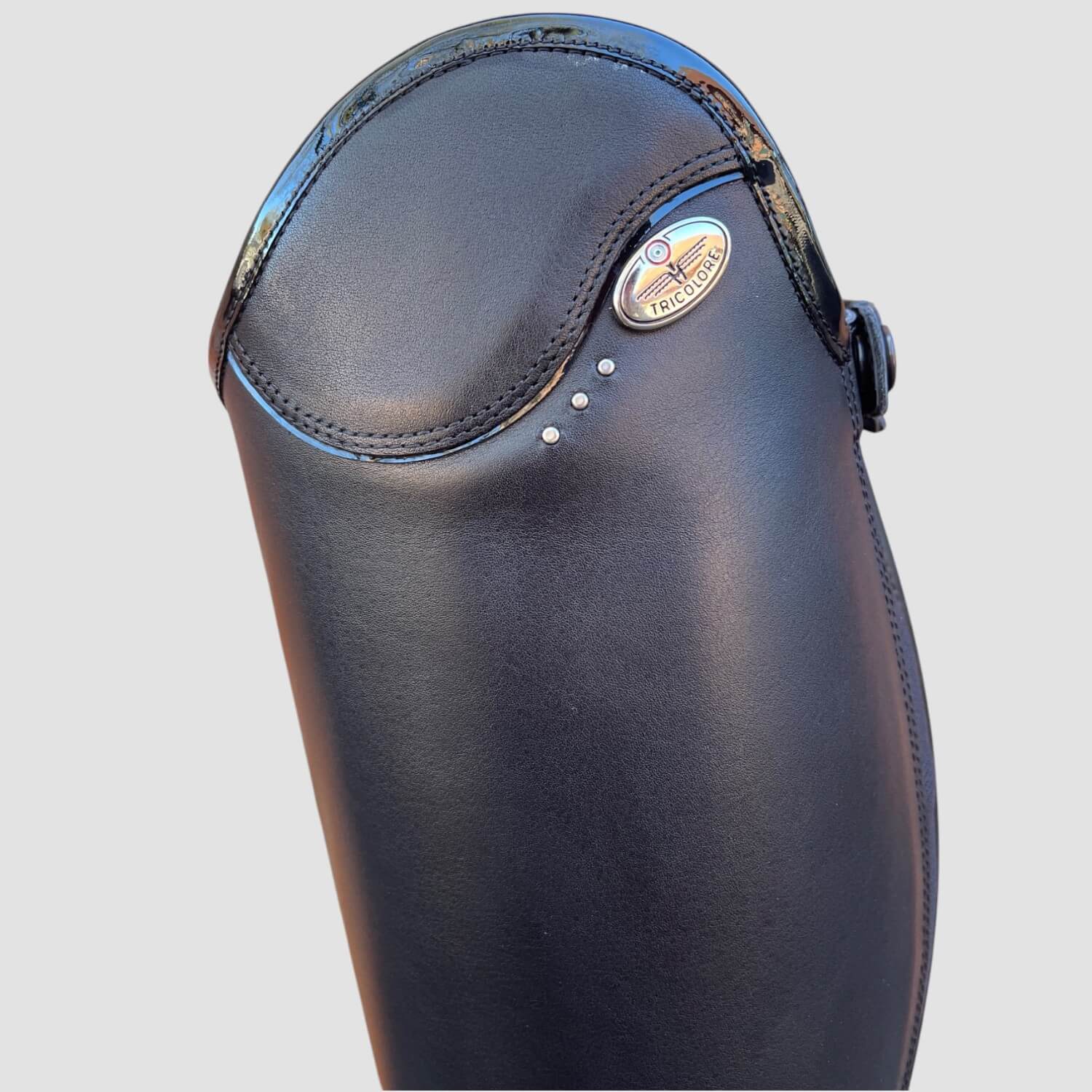 DeNiro Salentino 01 Smooth Black Smooth Black Niete Nickel