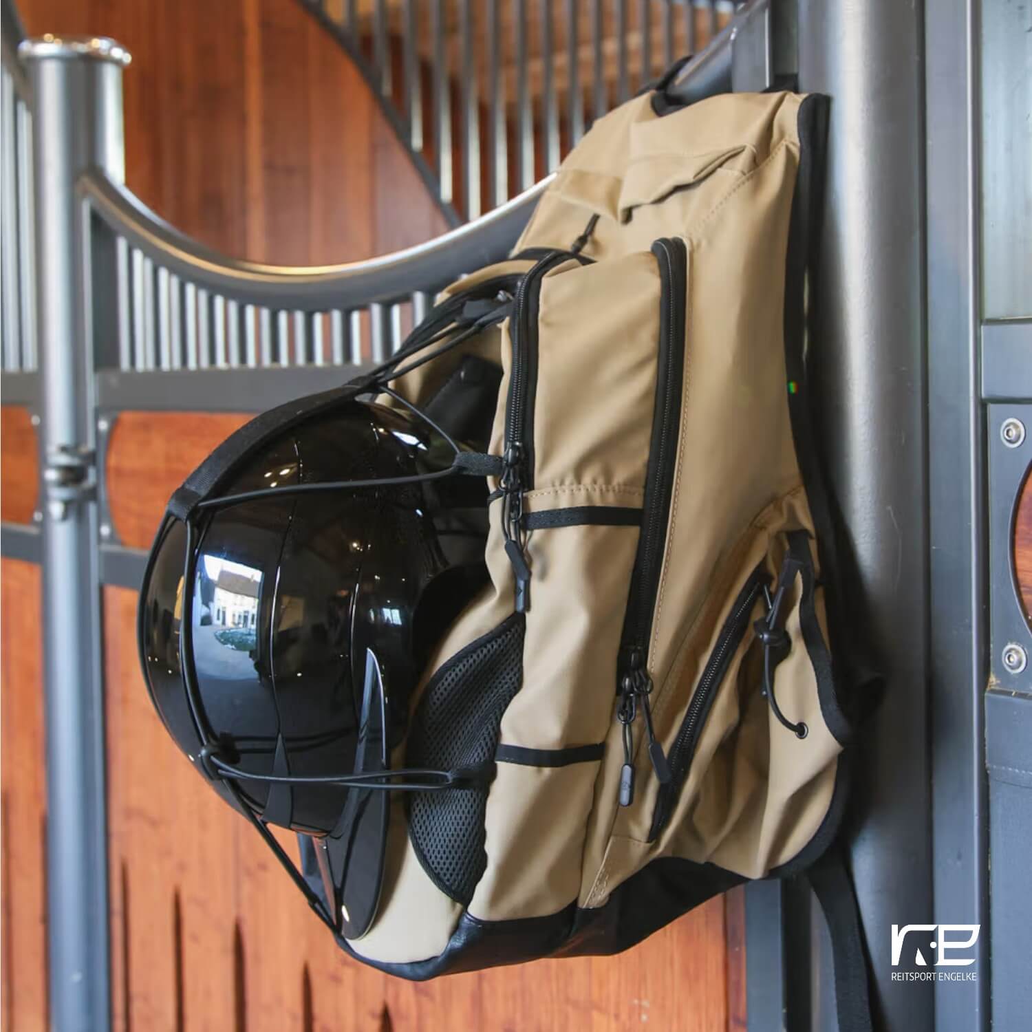 Kentucky GD Grooming Rucksack Schwarz
