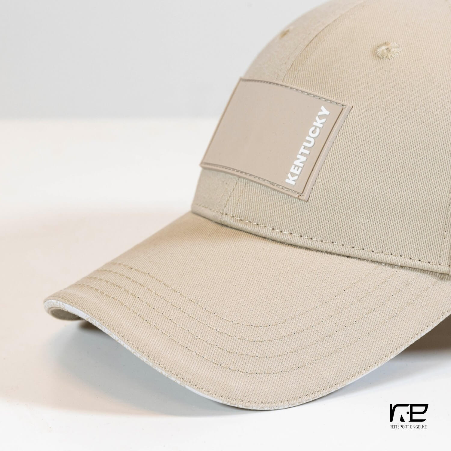 Kentucky Horsewear Cap rubber logo