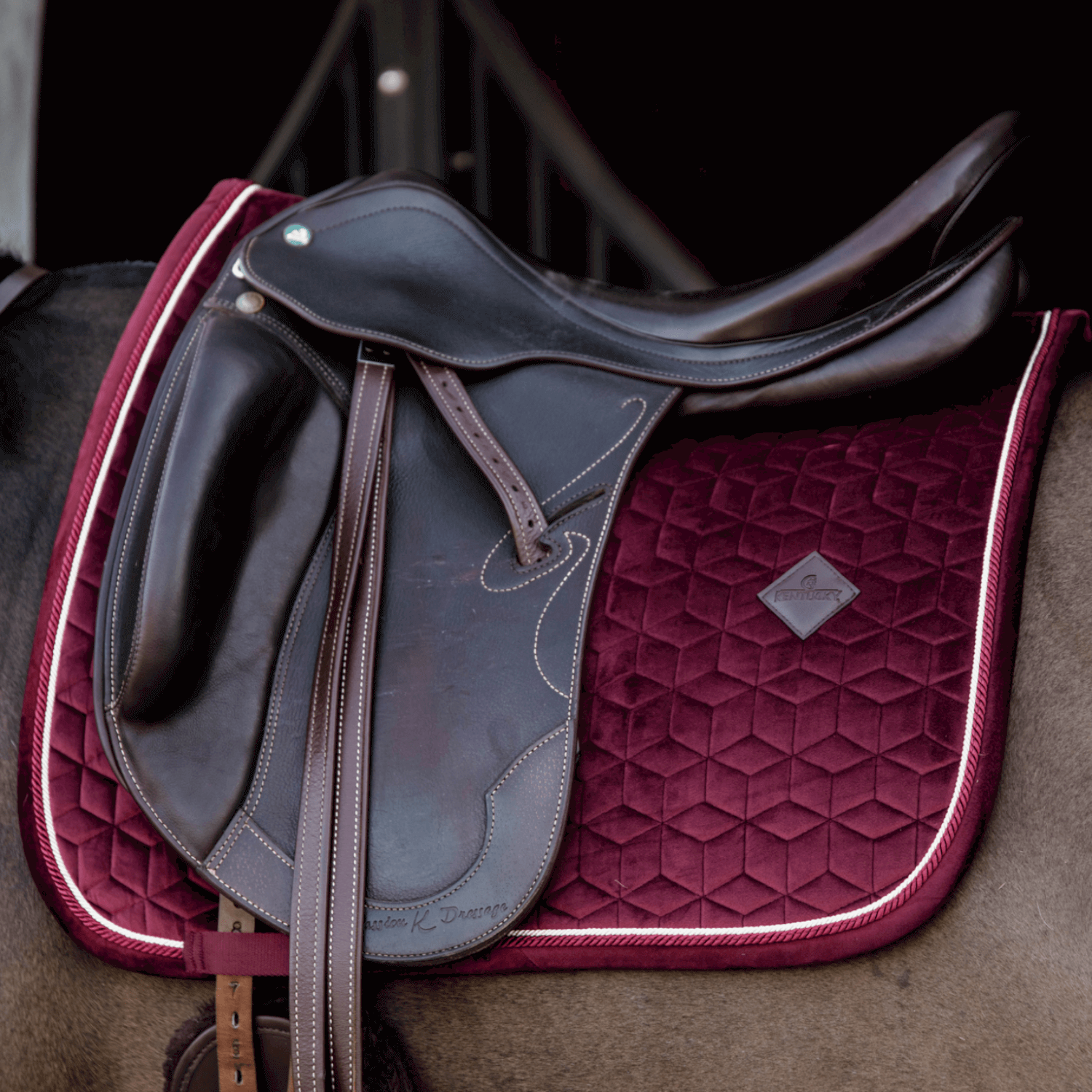 Kentucky Horsewear Schabracke Velvet Kentucky Horsewear Schabracke Velvet